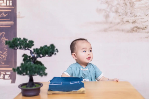 丽水宝宝眼屎多是什么原因 丽水宝宝眼屎多是什么原因